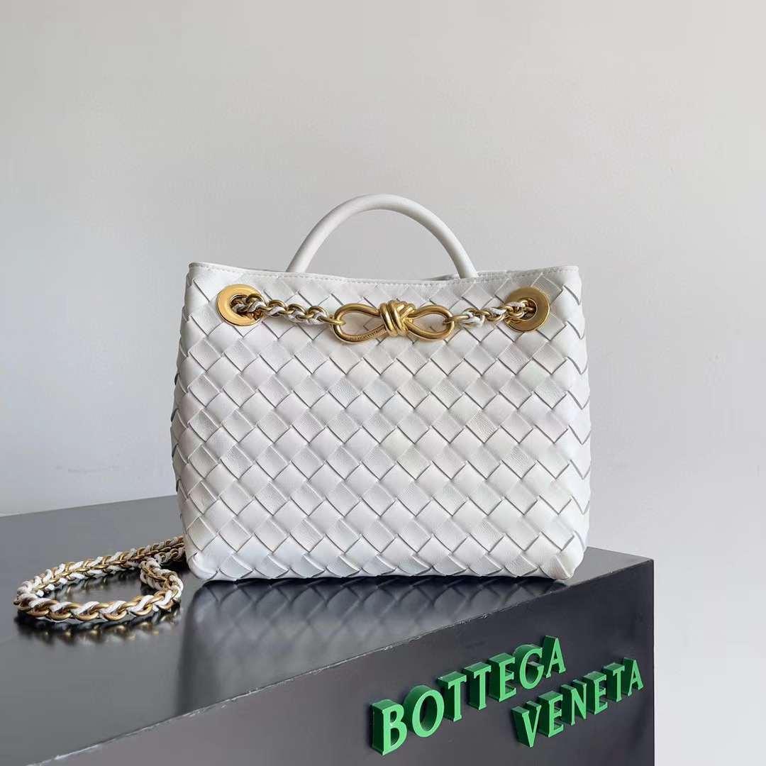 Bottega Veneta Andiamo Chain Strap