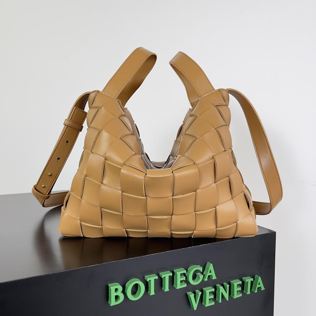 Bottega Veneta Bottega Veneta Bowling Cassette Tote 레플리카 9번 이미지 - Bag | 세미샵 레플리카 사이트
