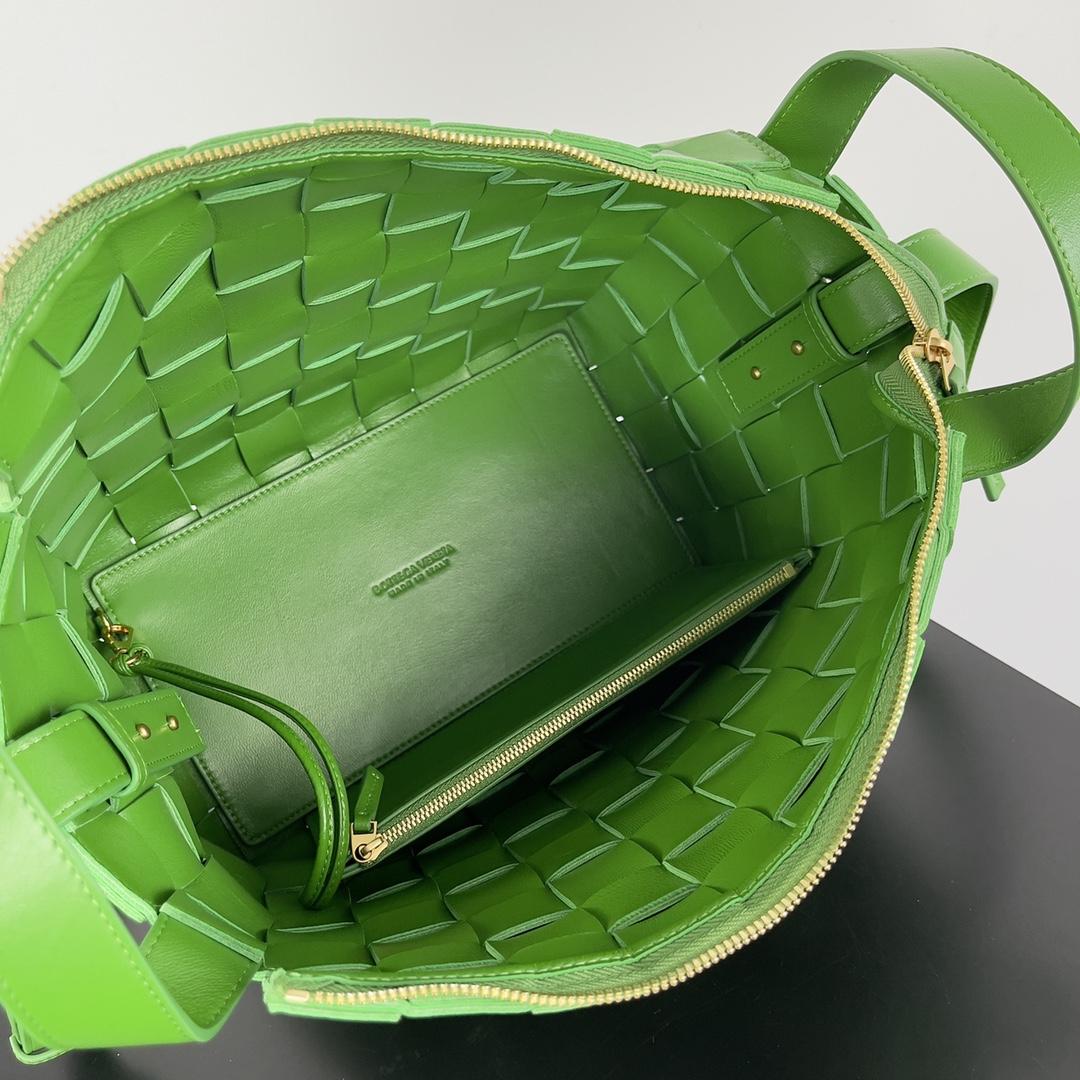 Bottega Veneta Bottega Veneta Bowling Cassette Tote 레플리카 24번 이미지 - Bag | 세미샵 레플리카 사이트