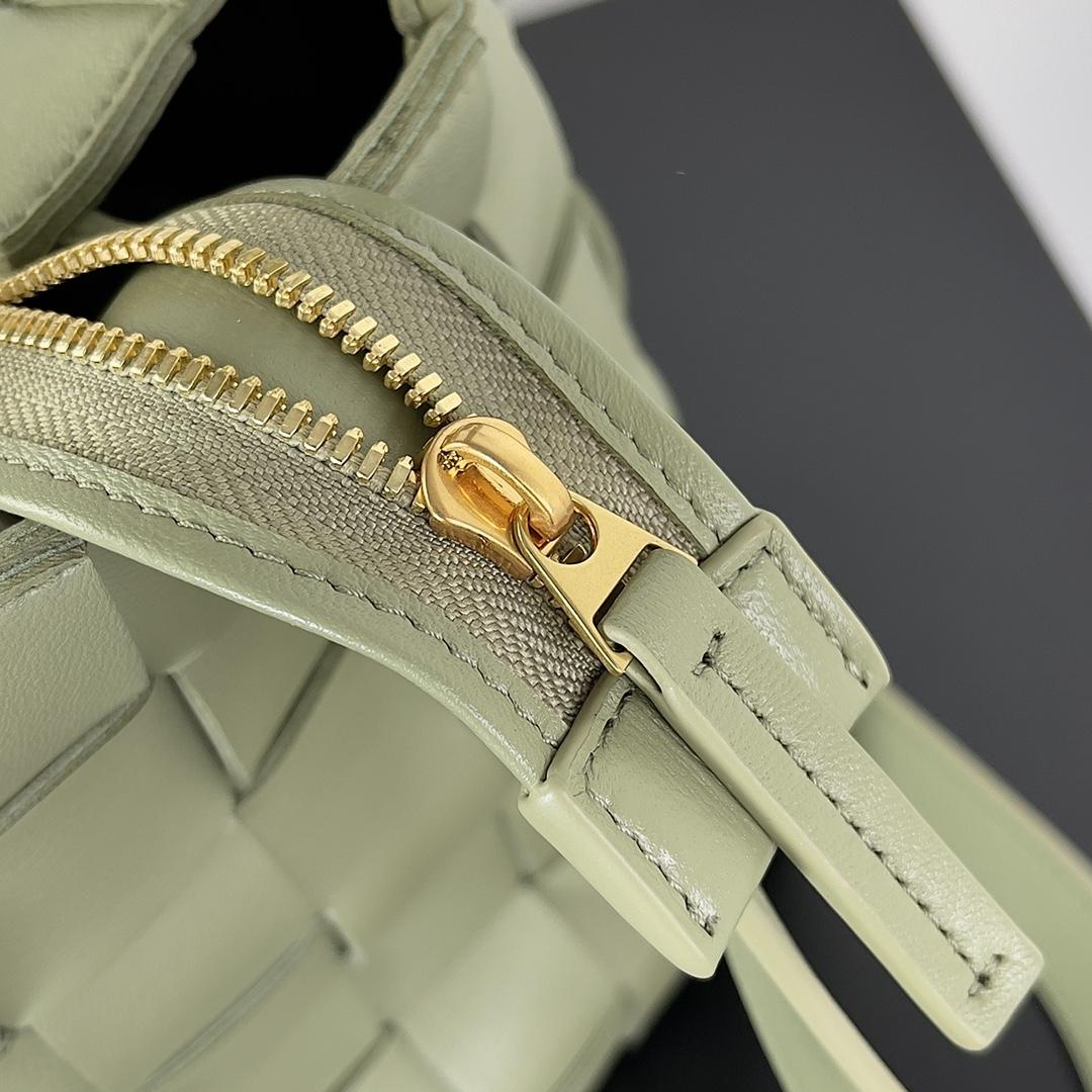 Bottega Veneta Bottega Veneta Bowling Cassette Tote 레플리카 30번 이미지 - Bag | 세미샵 레플리카 사이트