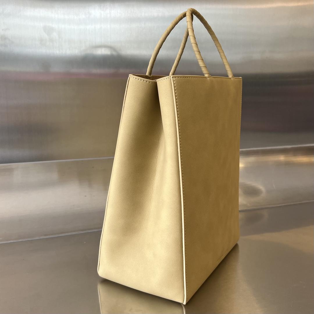 Bottega Veneta Brown Bag - 상세 이미지