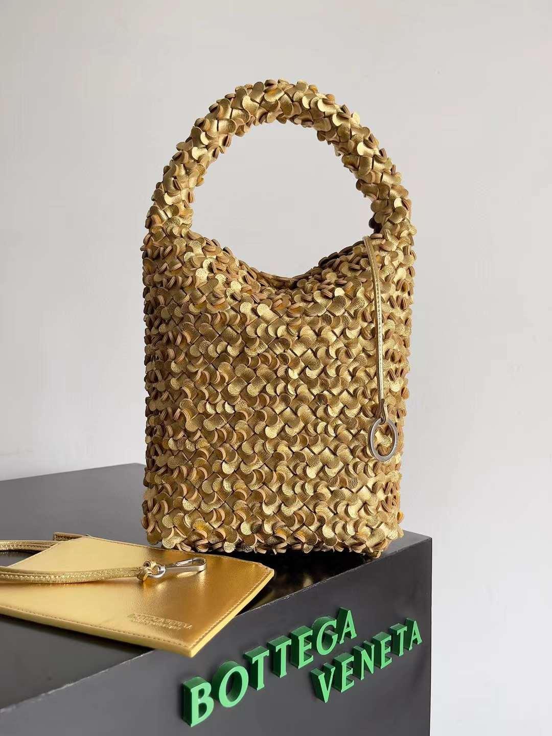 Bottega Veneta Bottega Veneta Cabat Bucket Sequins 레플리카 1번 이미지 - Bag | 세미샵 레플리카 사이트