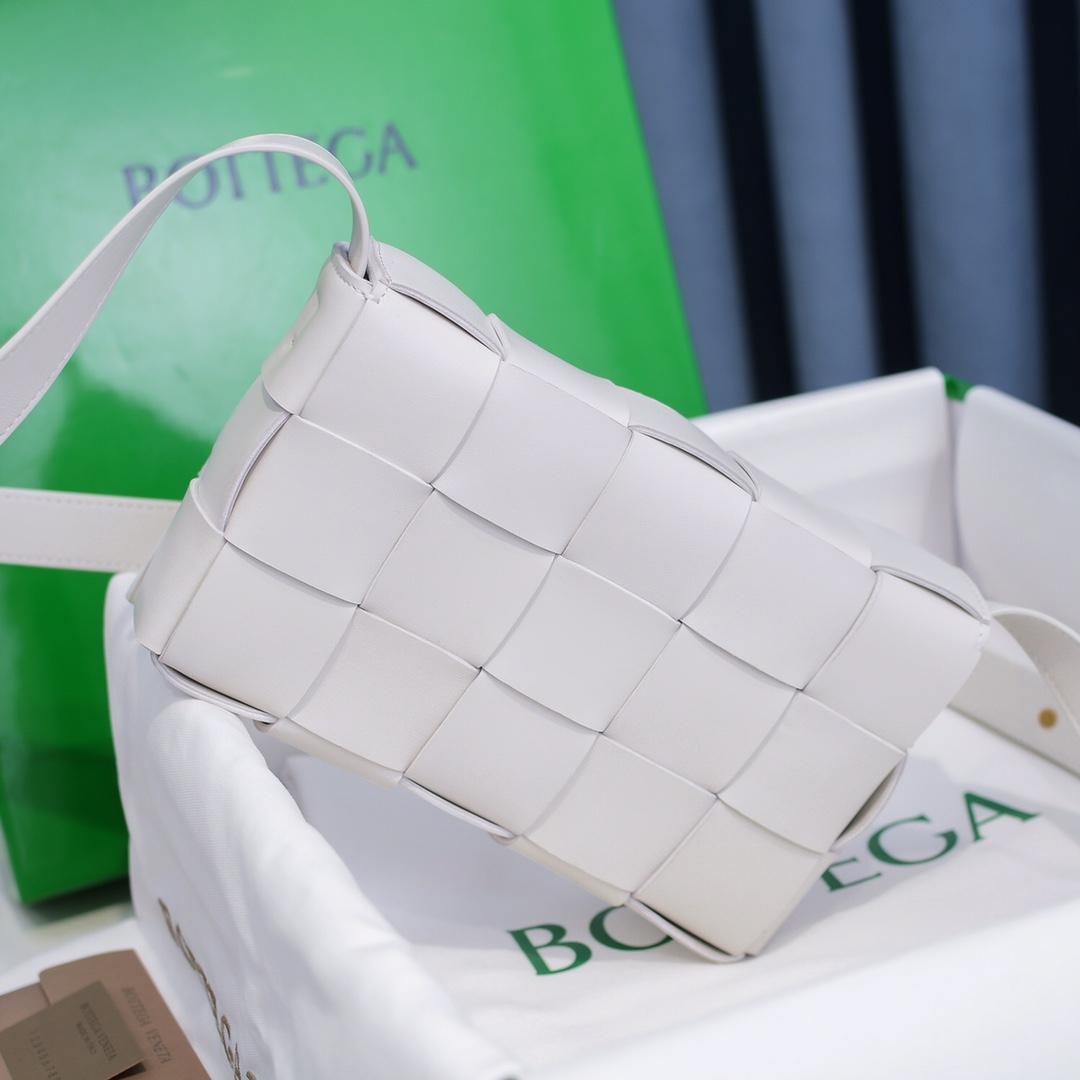 Bottega Veneta Bottega Veneta Cassette 레플리카 115번 이미지 - Bag | 세미샵 레플리카 사이트