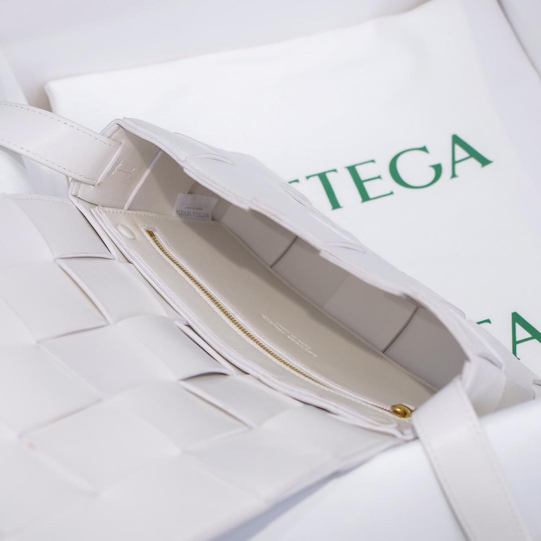 Bottega Veneta Bottega Veneta Cassette 레플리카 119번 이미지 - Bag | 세미샵 레플리카 사이트