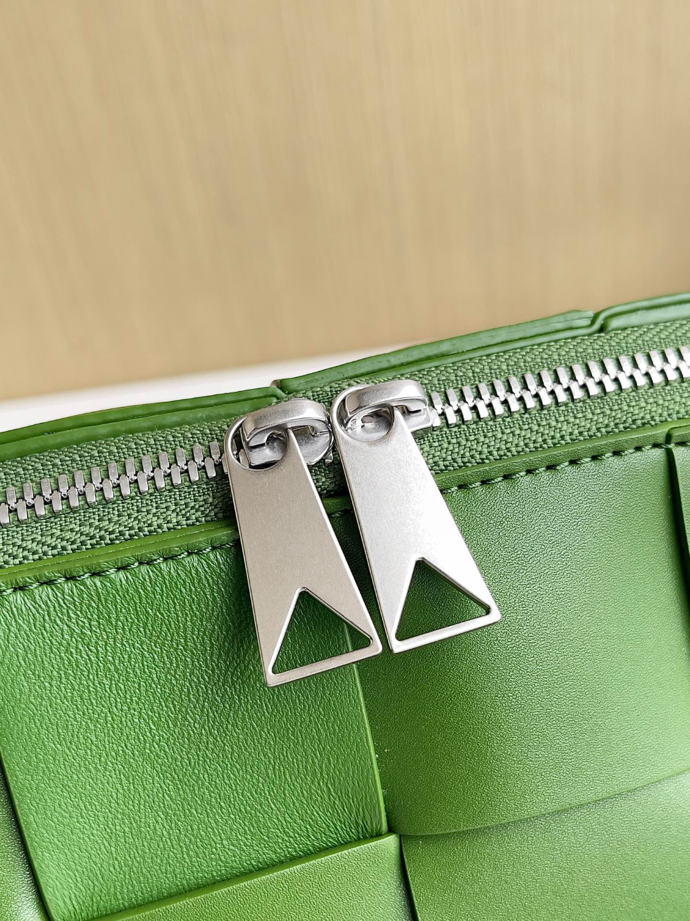 Bottega Veneta Bottega Veneta Cassette Camera Bag 레플리카 6번 이미지 - Bag | 세미샵 레플리카 사이트