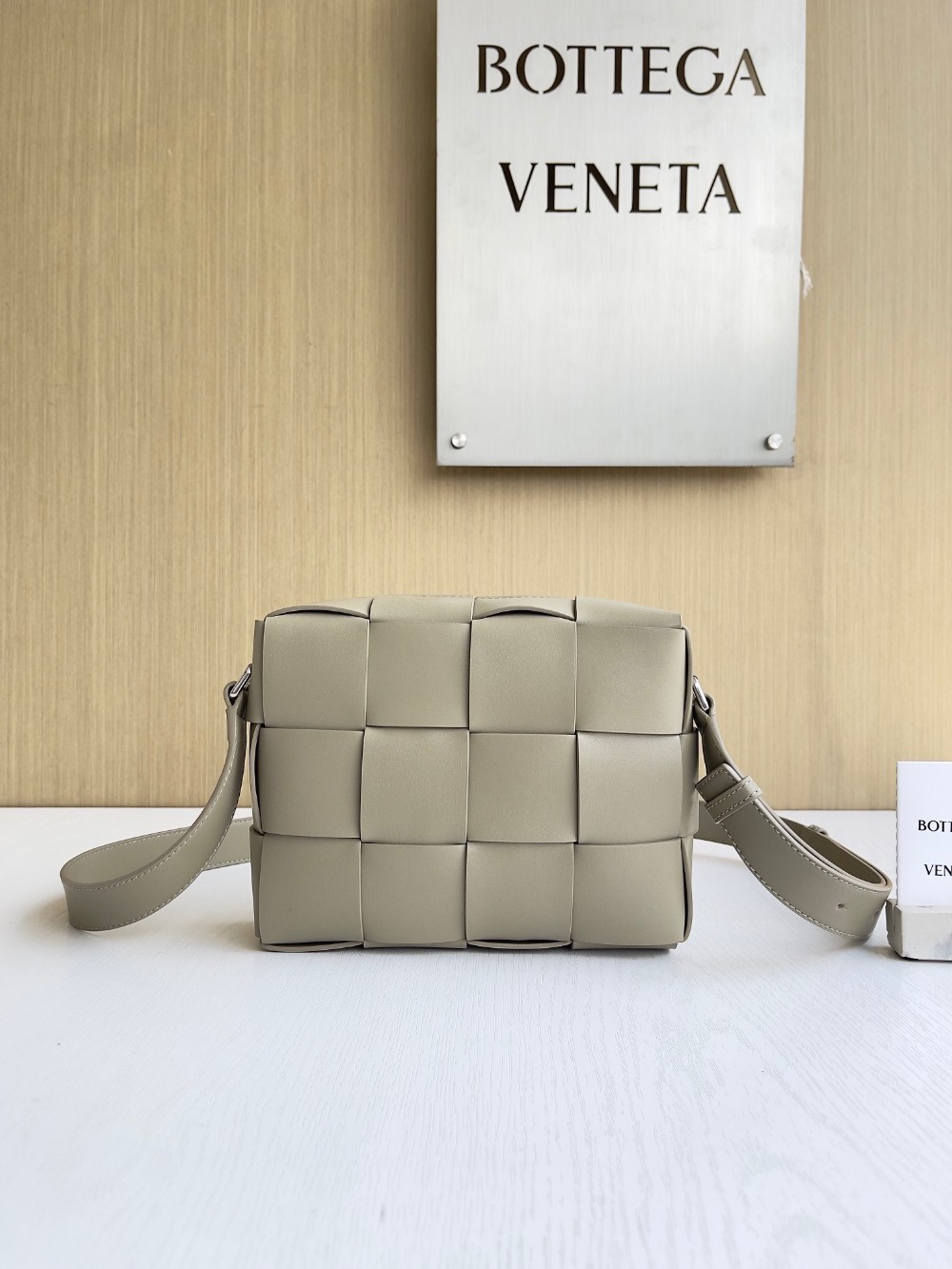Bottega Veneta Bottega Veneta Cassette Camera Bag 레플리카 2번 이미지 - Bag | 세미샵 레플리카 사이트