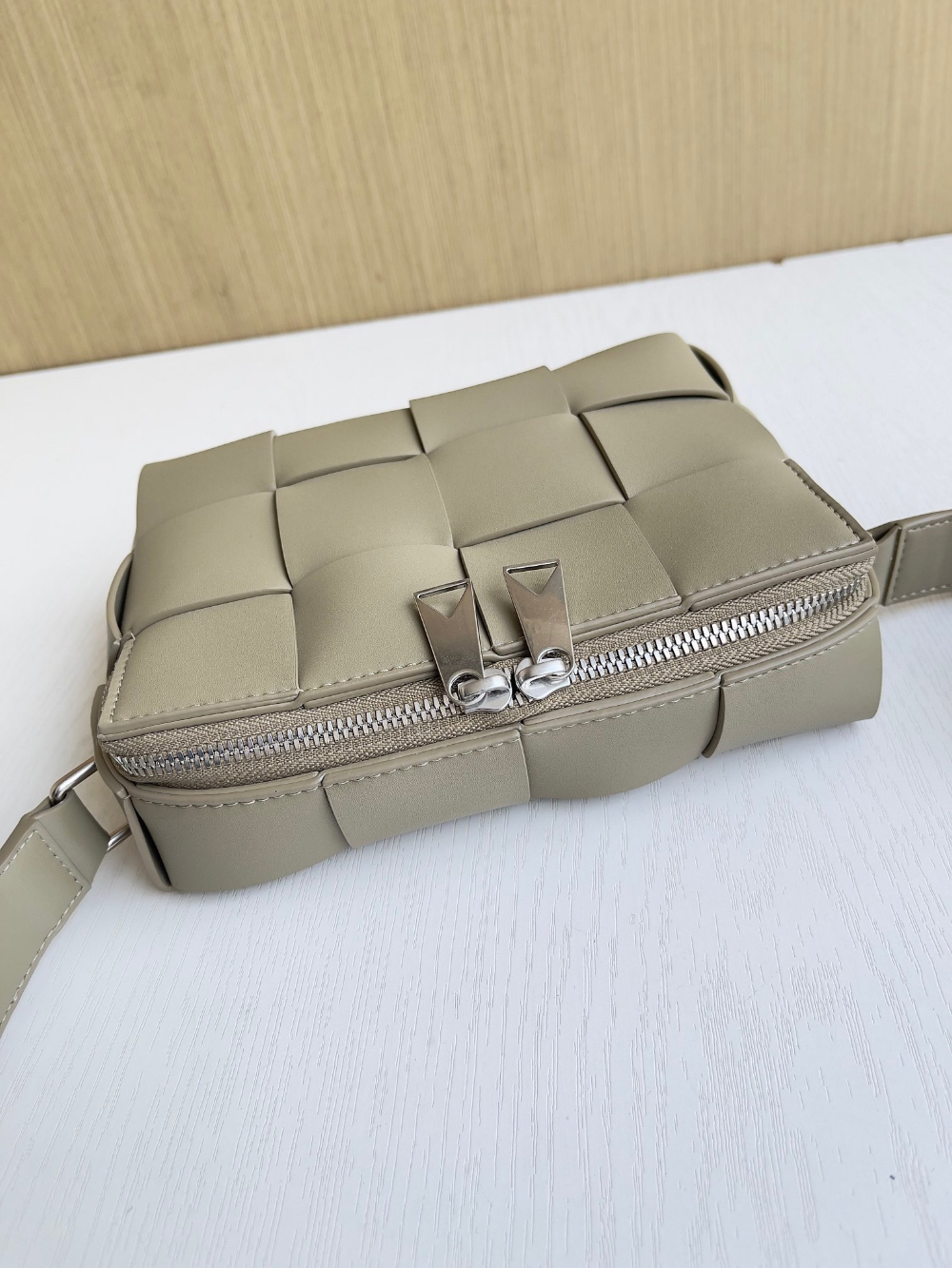 Bottega Veneta Bottega Veneta Cassette Camera Bag 레플리카 5번 이미지 - Bag | 세미샵 레플리카 사이트