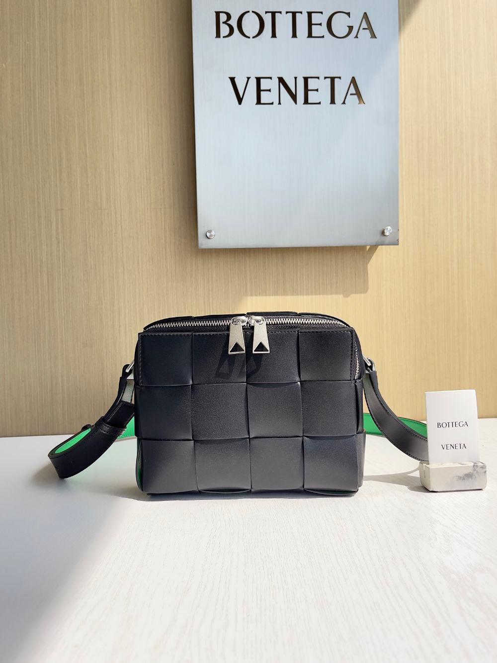 Bottega Veneta Bottega Veneta Cassette Camera Bag 레플리카 1번 이미지 - Bag | 세미샵 레플리카 사이트