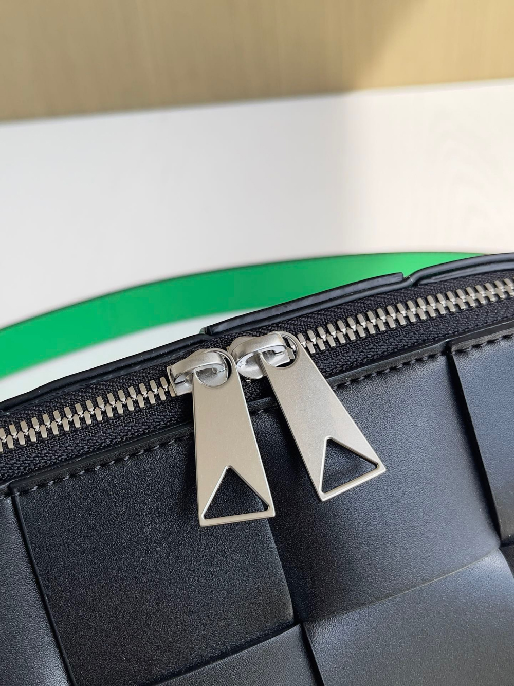 Bottega Veneta Bottega Veneta Cassette Camera Bag 레플리카 7번 이미지 - Bag | 세미샵 레플리카 사이트