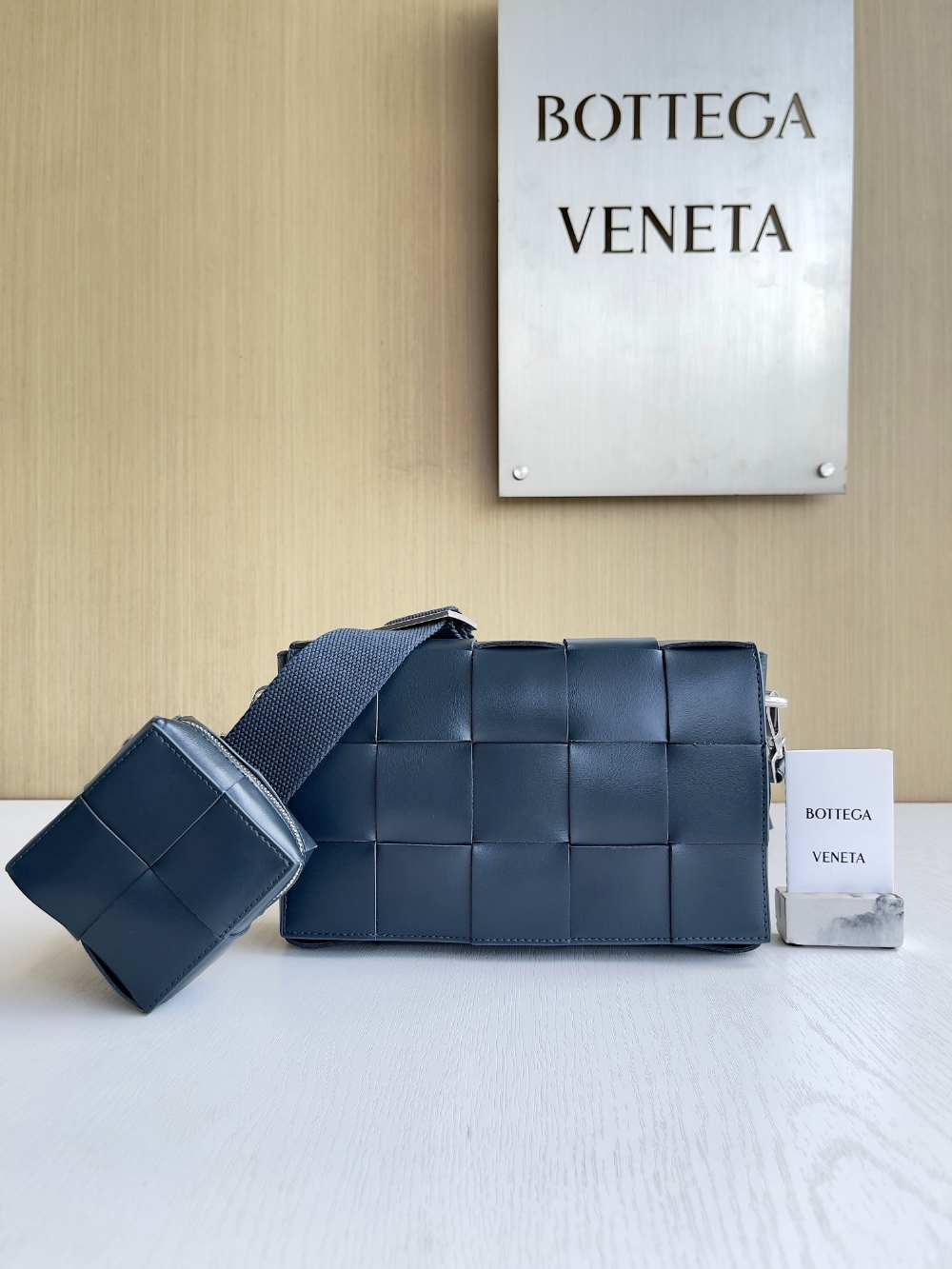 Bottega Veneta Cassette With Versatile Strap