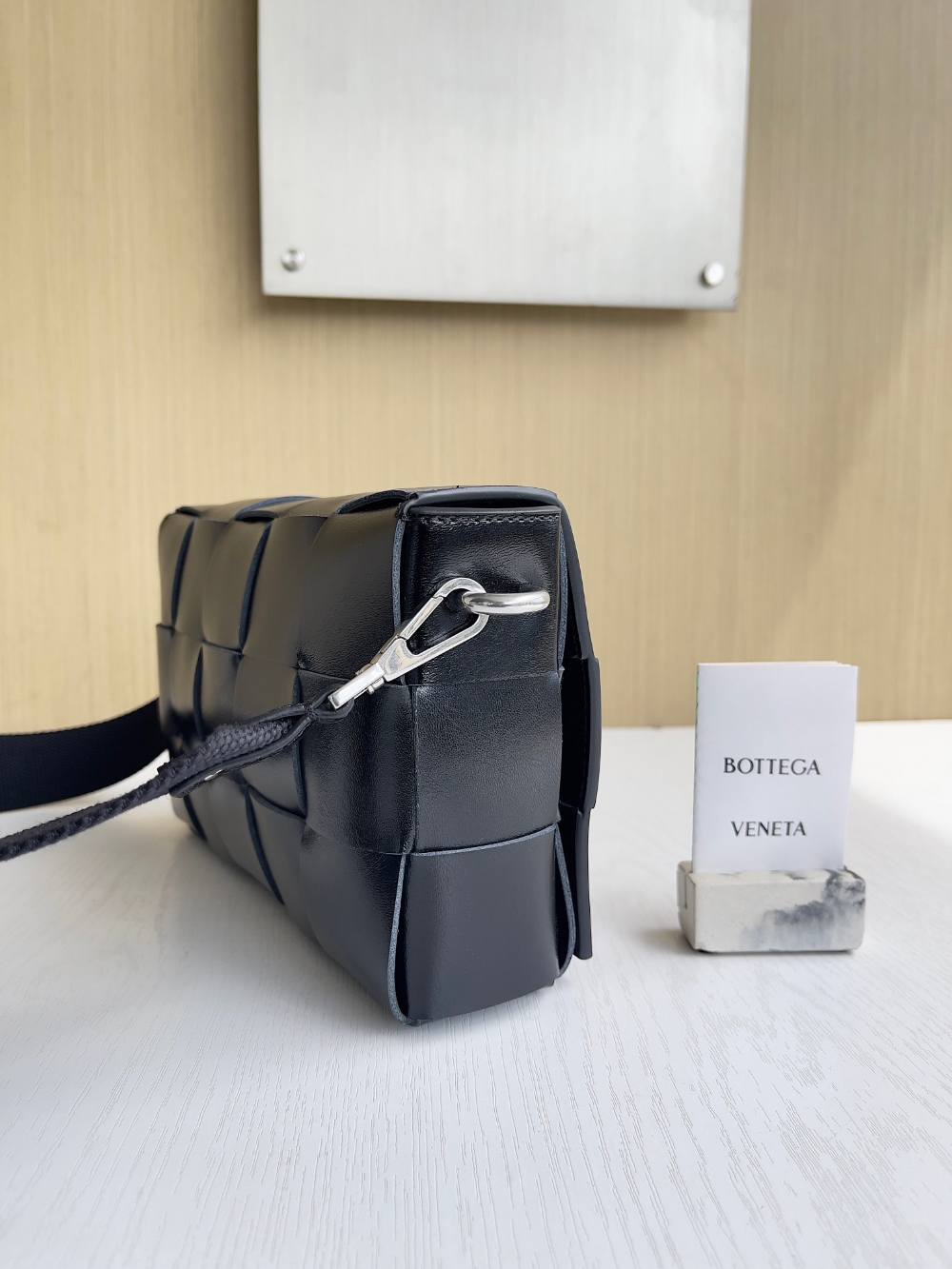 Bottega Veneta Bottega Veneta Cassette With Versatile Strap 레플리카 2번 이미지 - Bag | 세미샵 레플리카 사이트