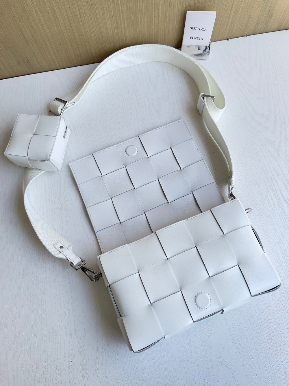 Bottega Veneta Bottega Veneta Cassette With Versatile Strap 레플리카 6번 이미지 - Bag | 세미샵 레플리카 사이트