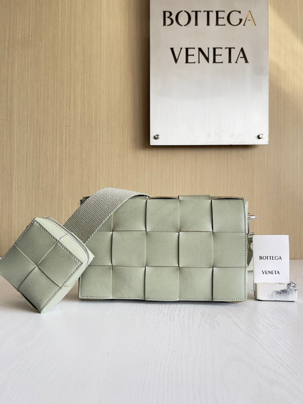 Bottega Veneta Bottega Veneta Cassette With Versatile Strap 레플리카 1번 이미지 - Bag | 세미샵 레플리카 사이트