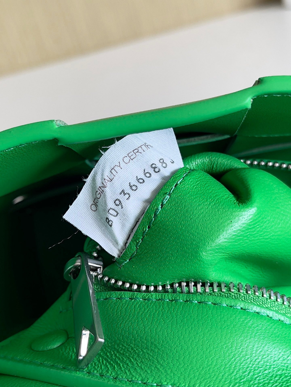 Bottega Veneta Bottega Veneta Cassette With Versatile Strap 레플리카 9번 이미지 - Bag | 세미샵 레플리카 사이트