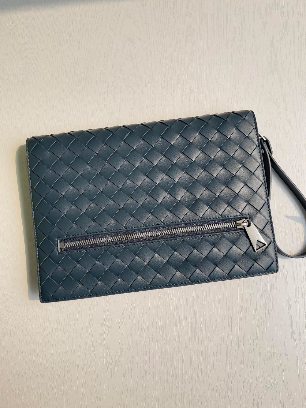 Bottega Veneta Bottega Veneta Intrecciato Document Case With Wristlet 레플리카 3번 이미지 - Bag | 세미샵 레플리카 사이트