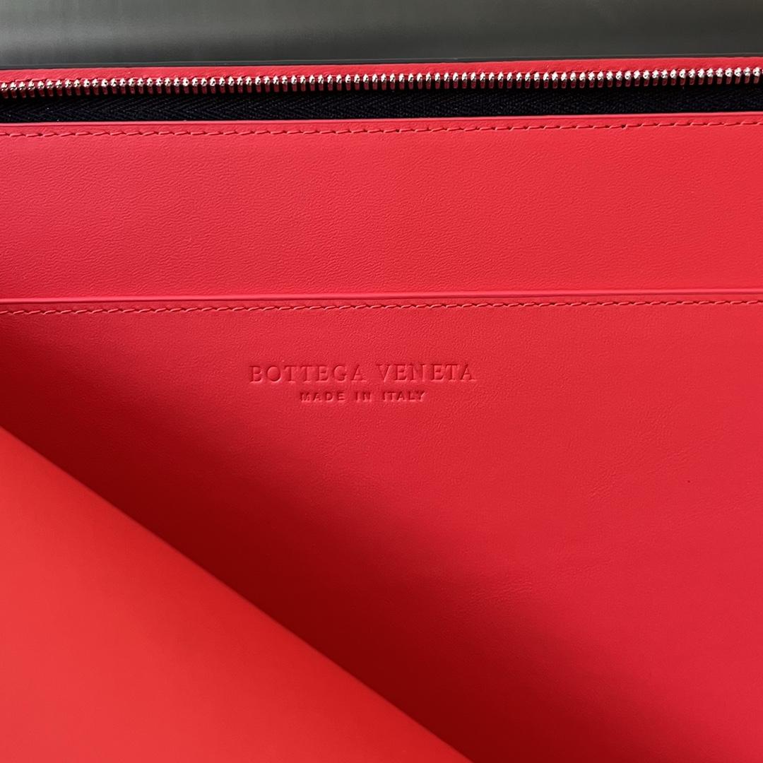 Bottega Veneta Bottega Veneta Intrecciato Half Zip Pouch 레플리카 5번 이미지 - Bag | 세미샵 레플리카 사이트