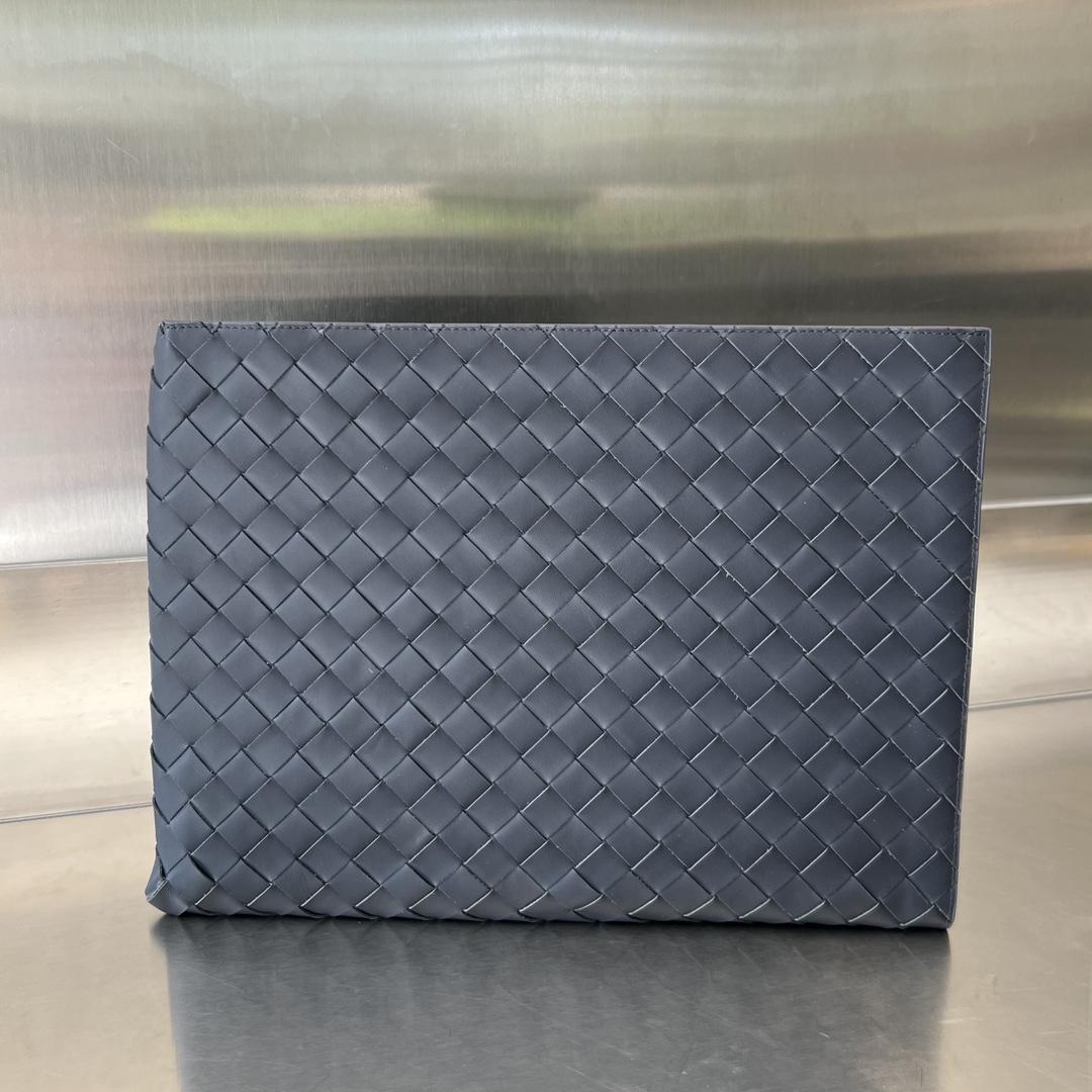 Bottega Veneta Bottega Veneta Intrecciato Half Zip Pouch 레플리카 6번 이미지 - Bag | 세미샵 레플리카 사이트