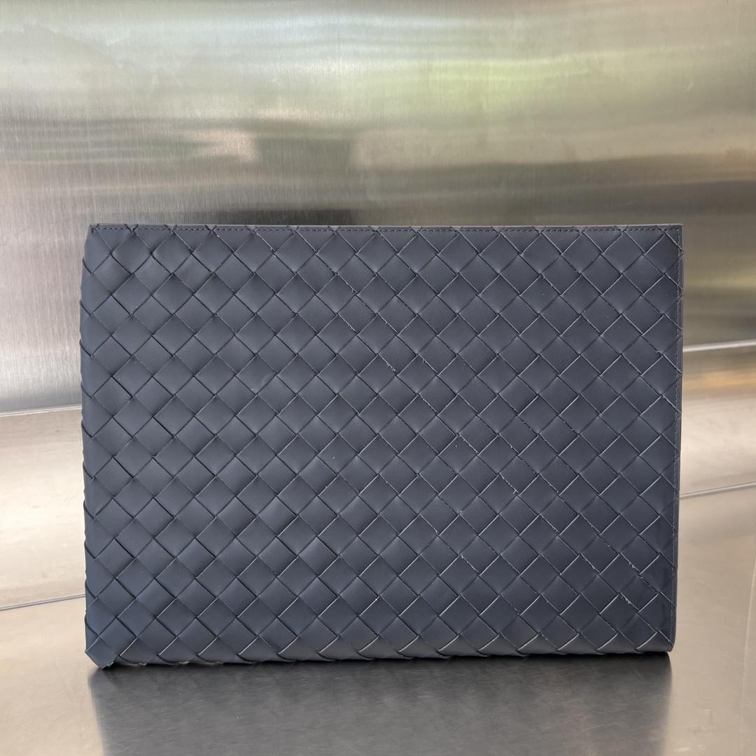 Bottega Veneta Bottega Veneta Intrecciato Half Zip Pouch 레플리카 11번 이미지 - Bag | 세미샵 레플리카 사이트