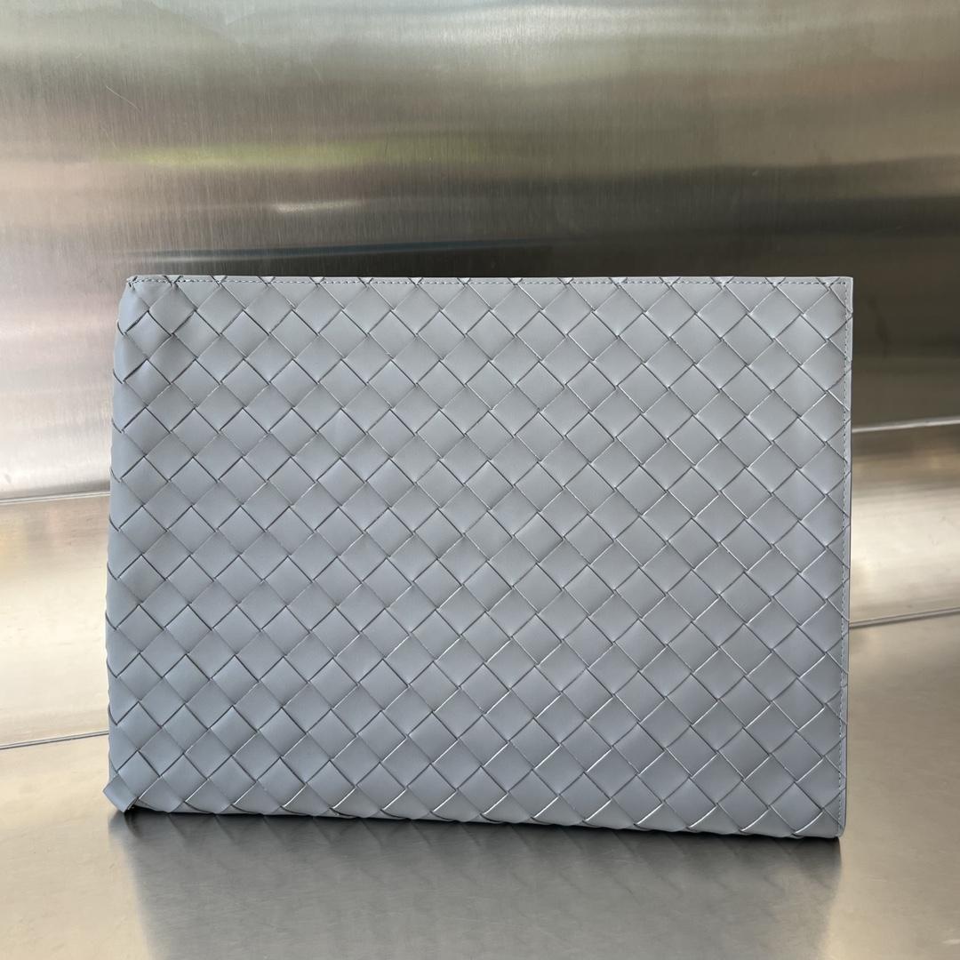 Bottega Veneta Bottega Veneta Intrecciato Half Zip Pouch 레플리카 21번 이미지 - Bag | 세미샵 레플리카 사이트