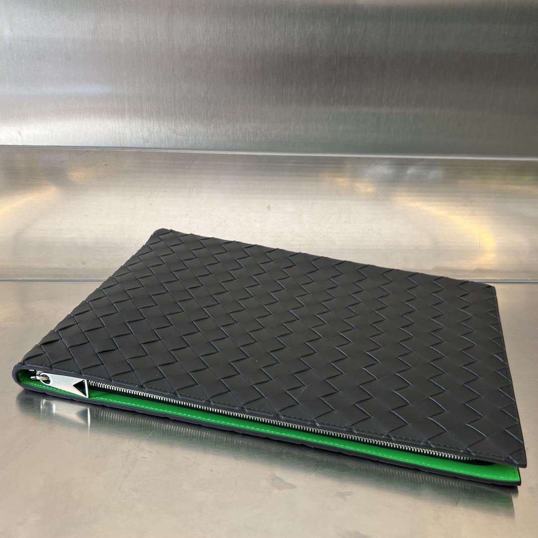 Bottega Veneta Bottega Veneta Intrecciato Half Zip Pouch 레플리카 47번 이미지 - Bag | 세미샵 레플리카 사이트