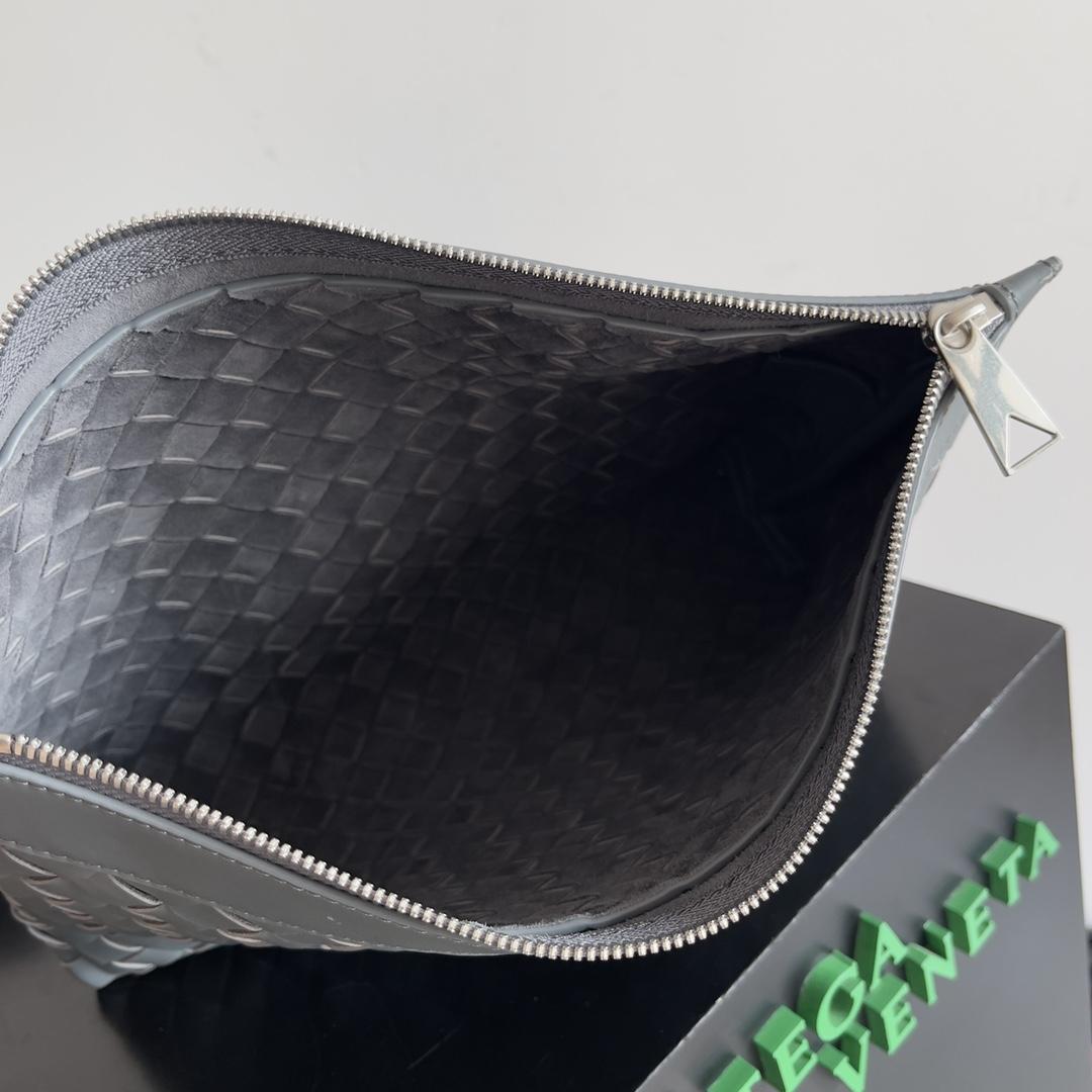 Bottega Veneta Bottega Veneta Intrecciato Zip Pouch 레플리카 6번 이미지 - Bag | 세미샵 레플리카 사이트