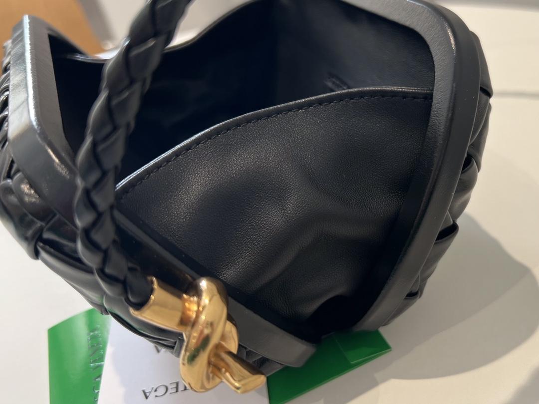 Bottega Veneta Knot intrecio Shoulder - 상세 이미지