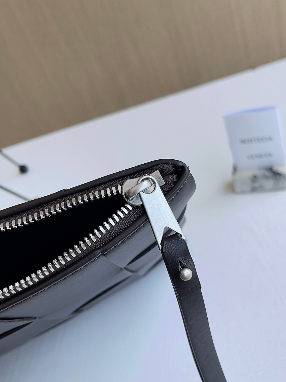 Bottega Veneta Bottega Veneta Large Cassette Pouch 레플리카 5번 이미지 - Bag | 세미샵 레플리카 사이트