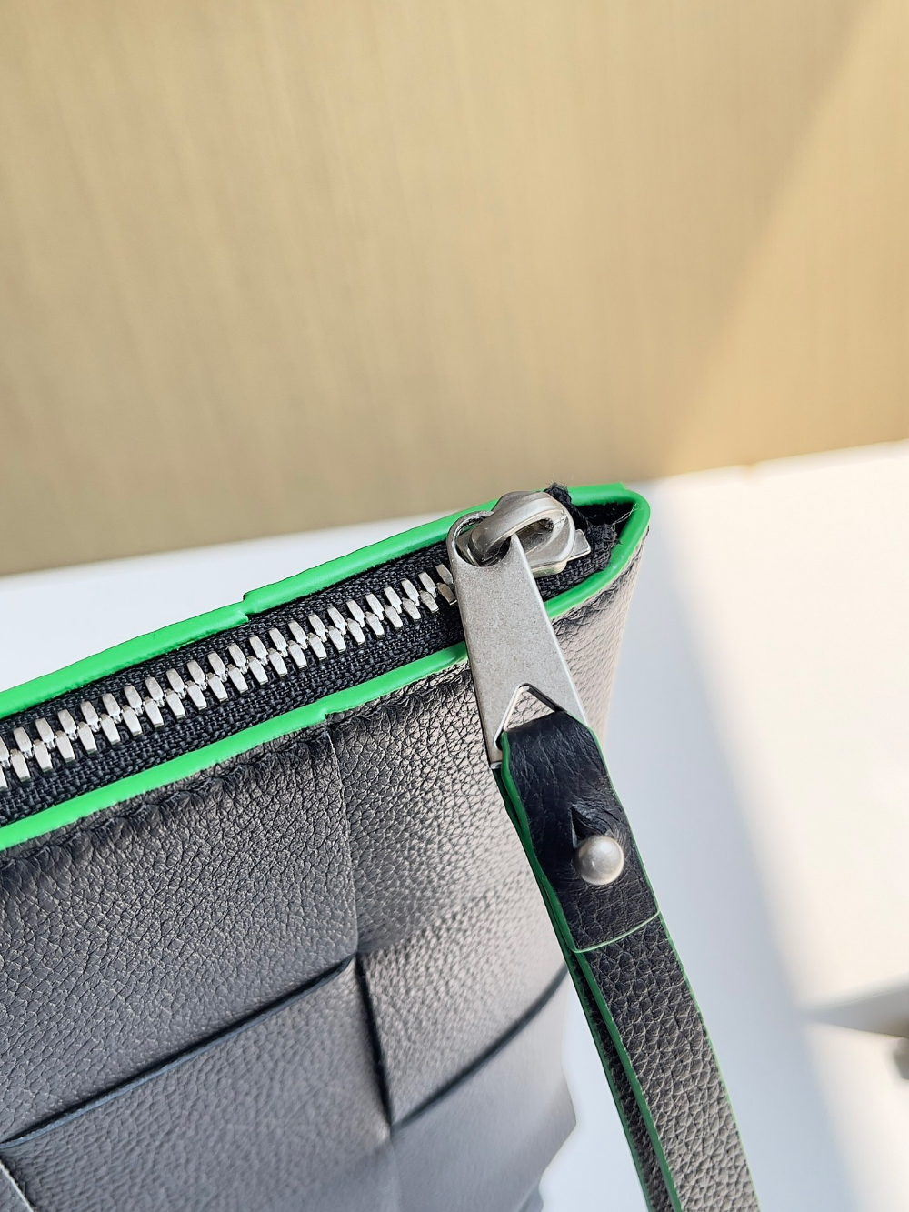 Bottega Veneta Bottega Veneta Large Cassette Pouch 레플리카 5번 이미지 - Bag | 세미샵 레플리카 사이트