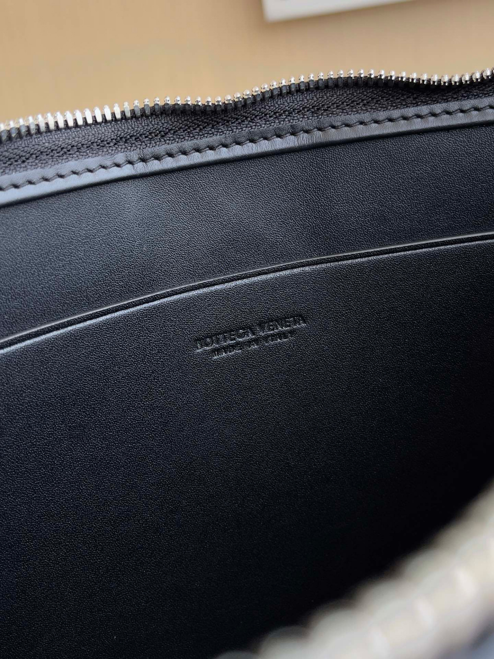 Bottega Veneta Bottega Veneta Large Cassette Pouch 레플리카 8번 이미지 - Bag | 세미샵 레플리카 사이트