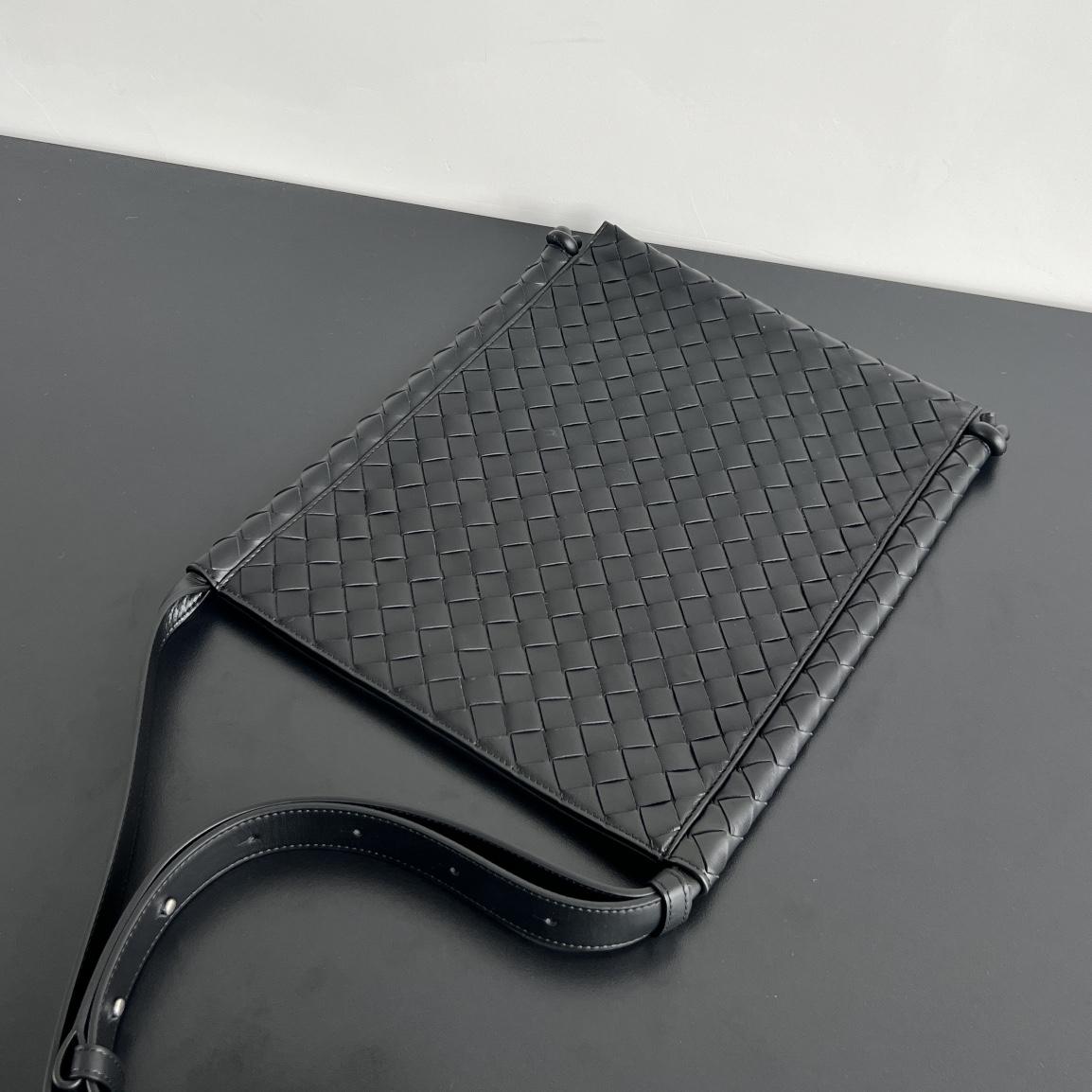 Bottega Veneta Bottega Veneta Large Flat Loop 레플리카 11번 이미지 - Bag | 세미샵 레플리카 사이트