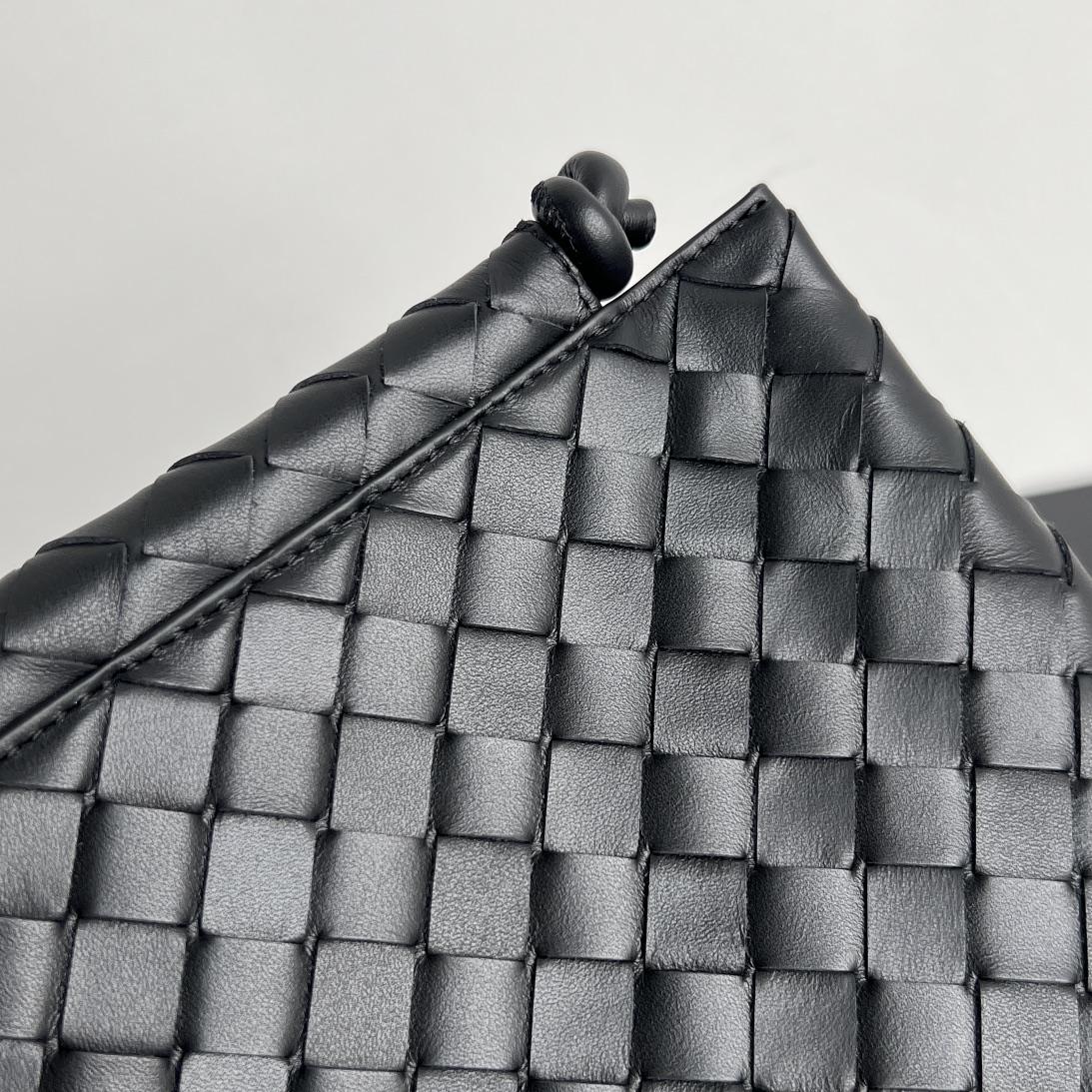 Bottega Veneta Bottega Veneta Large Flat Loop 레플리카 12번 이미지 - Bag | 세미샵 레플리카 사이트