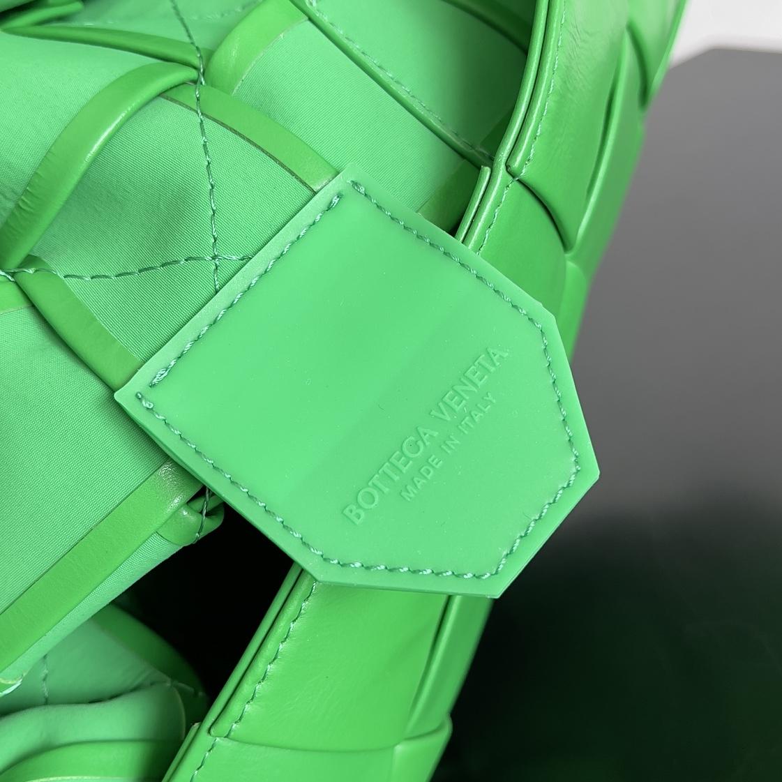 Bottega Veneta Bottega Veneta Maxi Cassette 레플리카 24번 이미지 - Bag | 세미샵 레플리카 사이트