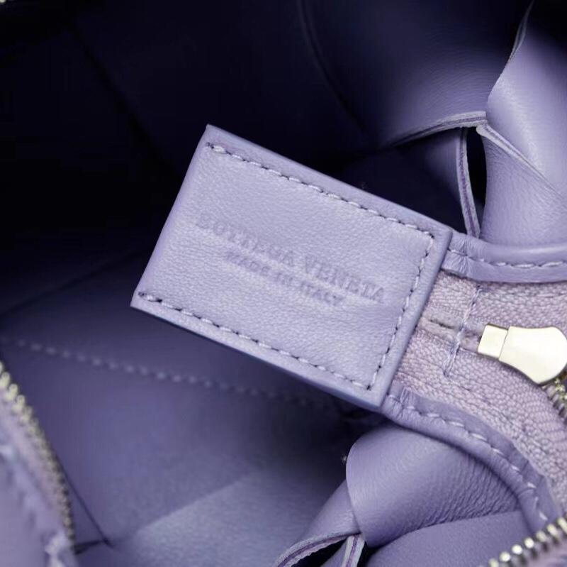 Bottega Veneta Bottega Veneta Mini Cassette Camera Bag 레플리카 16번 이미지 - Bag | 세미샵 레플리카 사이트