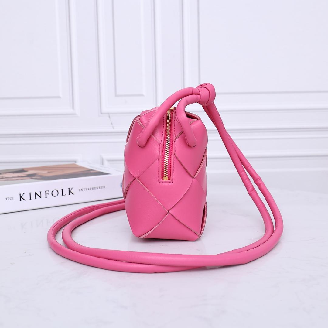 Bottega Veneta Bottega Veneta Mini Cassette Camera Bag 레플리카 42번 이미지 - Bag | 세미샵 레플리카 사이트