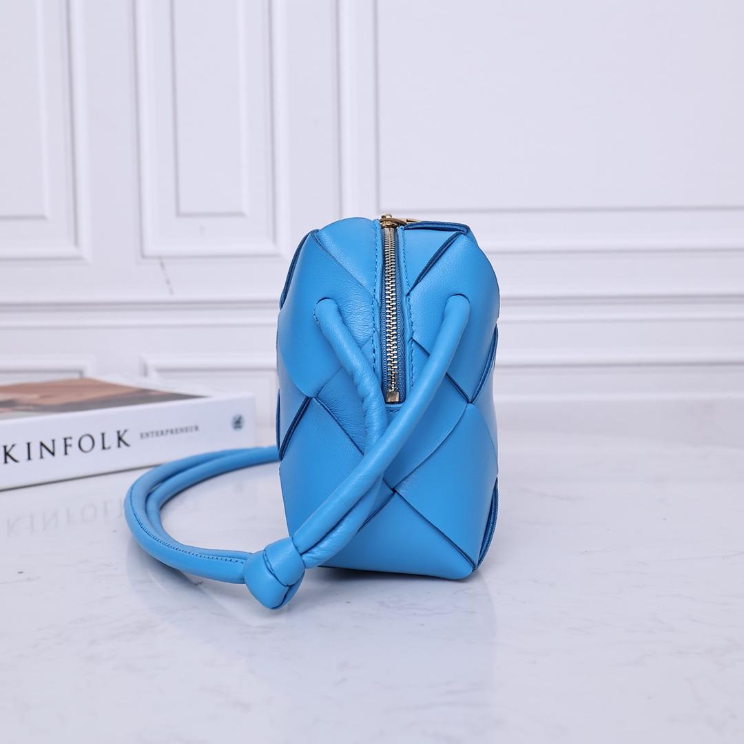 Bottega Veneta Bottega Veneta Mini Cassette Camera Bag 레플리카 58번 이미지 - Bag | 세미샵 레플리카 사이트