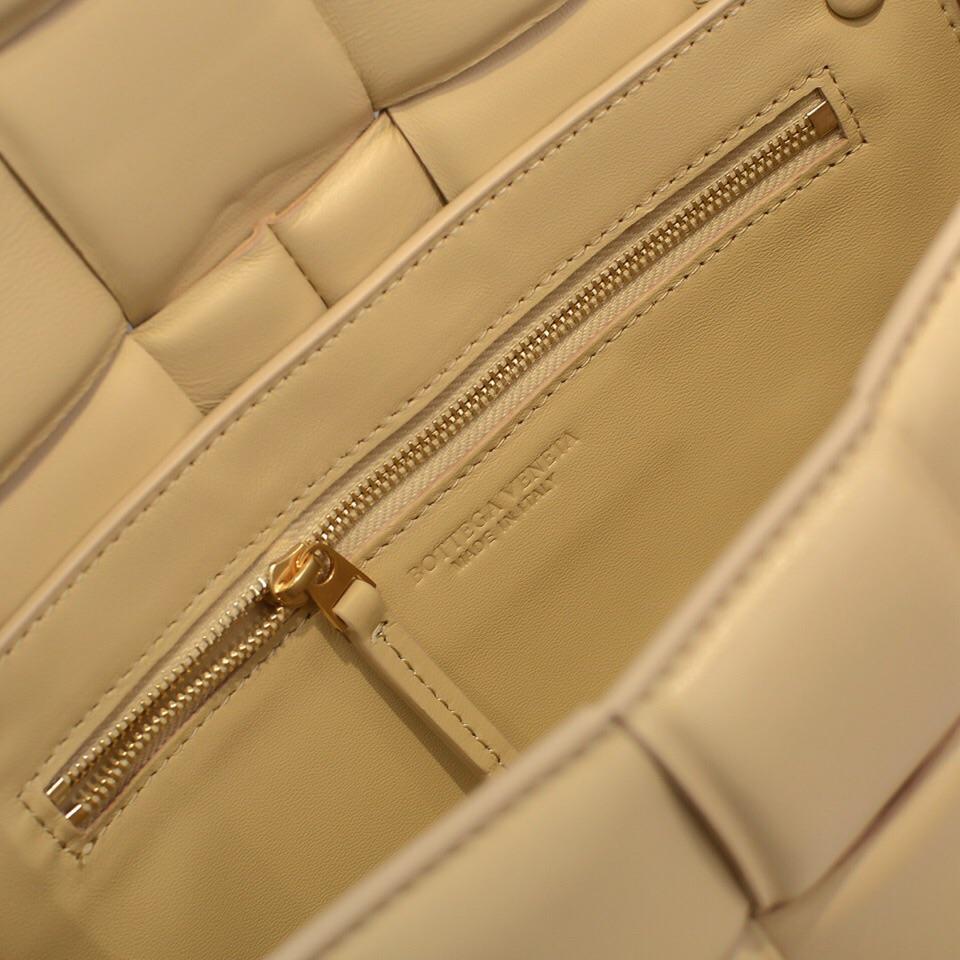 Bottega Veneta Bottega Veneta Padded Cassette 레플리카 31번 이미지 - Bag | 세미샵 레플리카 사이트