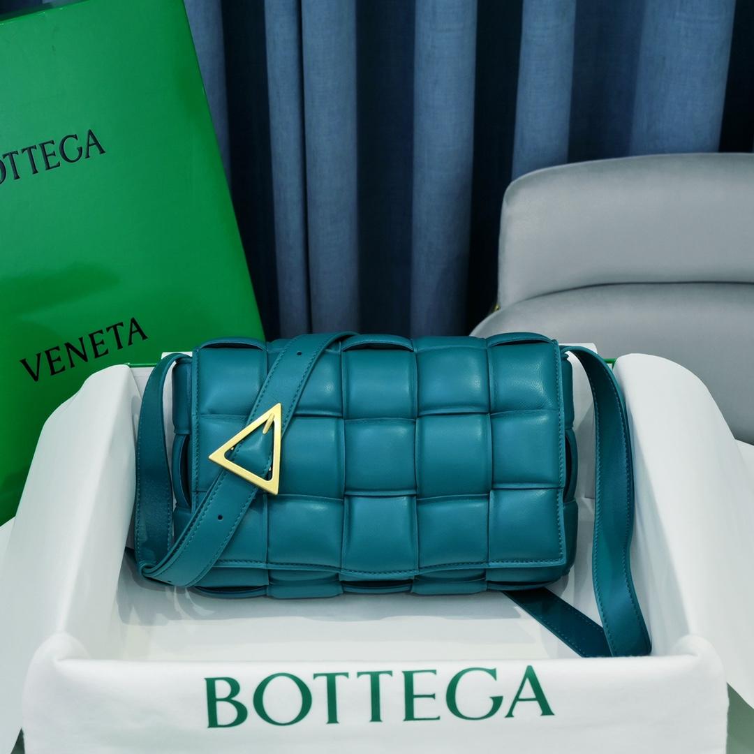 Bottega Veneta Bottega Veneta Padded Cassette 레플리카 46번 이미지 - Bag | 세미샵 레플리카 사이트