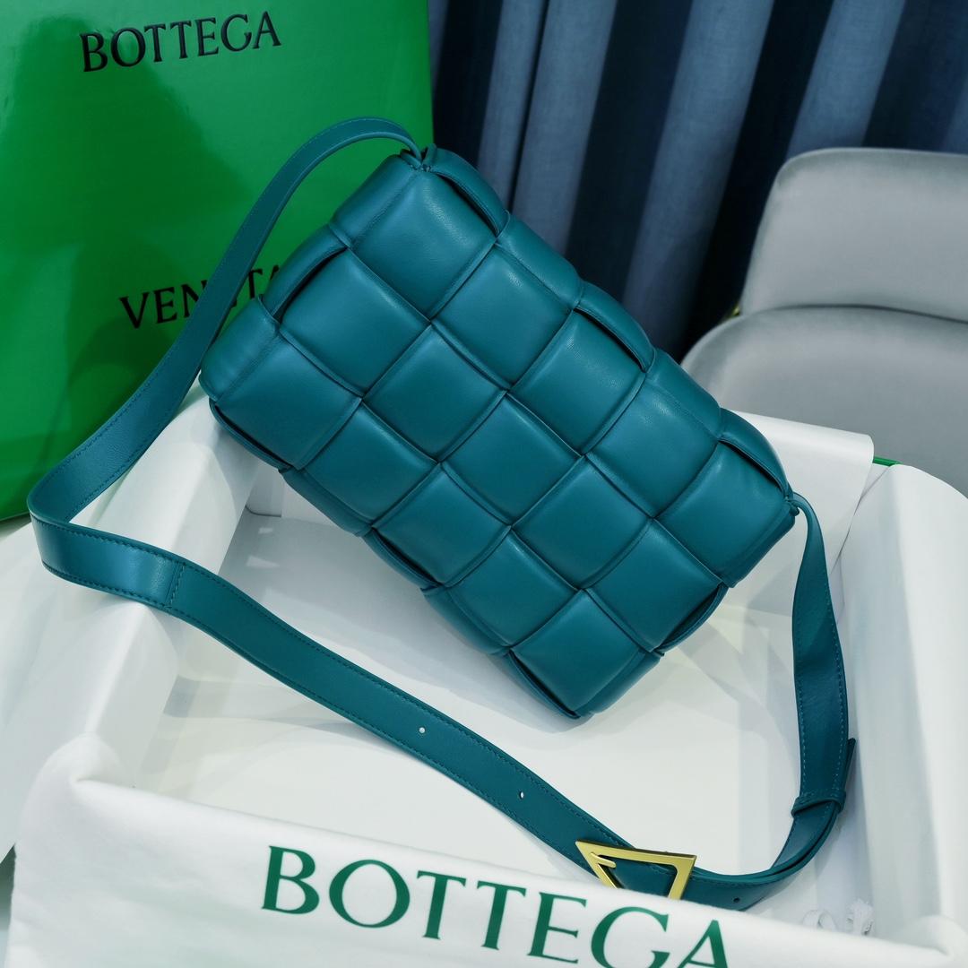 Bottega Veneta Bottega Veneta Padded Cassette 레플리카 47번 이미지 - Bag | 세미샵 레플리카 사이트