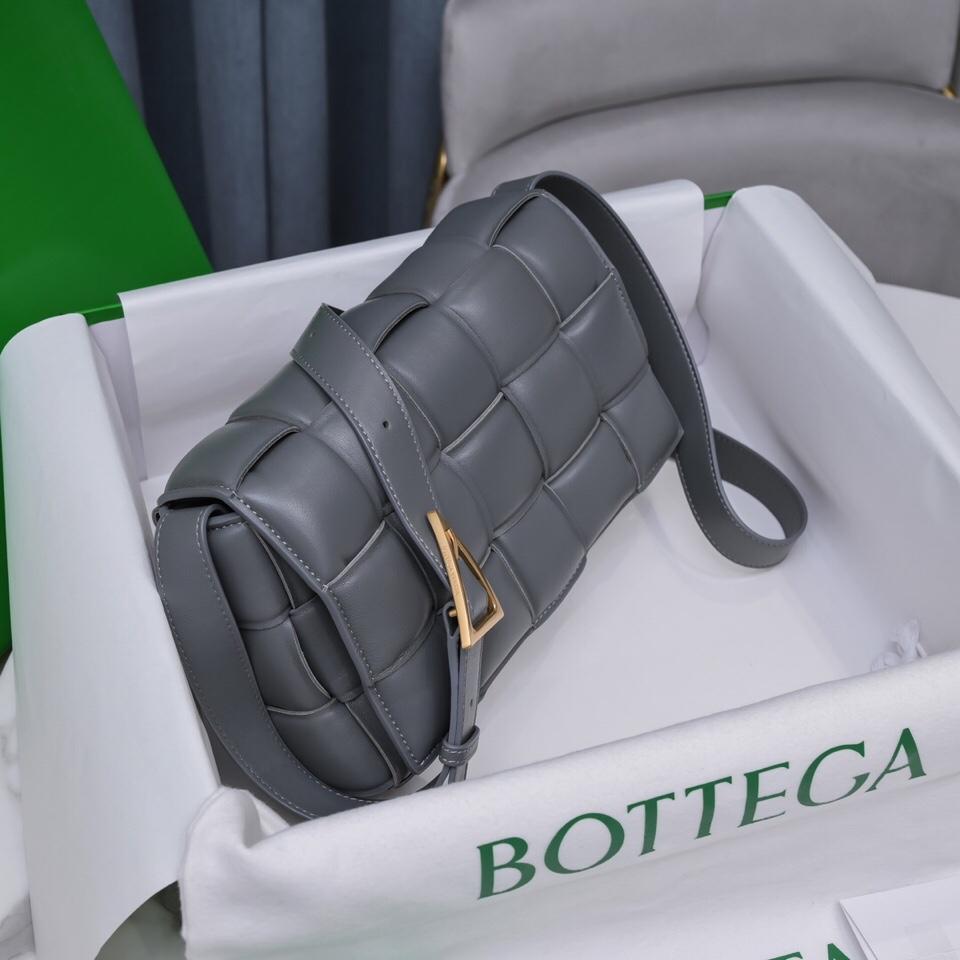 Bottega Veneta Bottega Veneta Padded Cassette 레플리카 56번 이미지 - Bag | 세미샵 레플리카 사이트