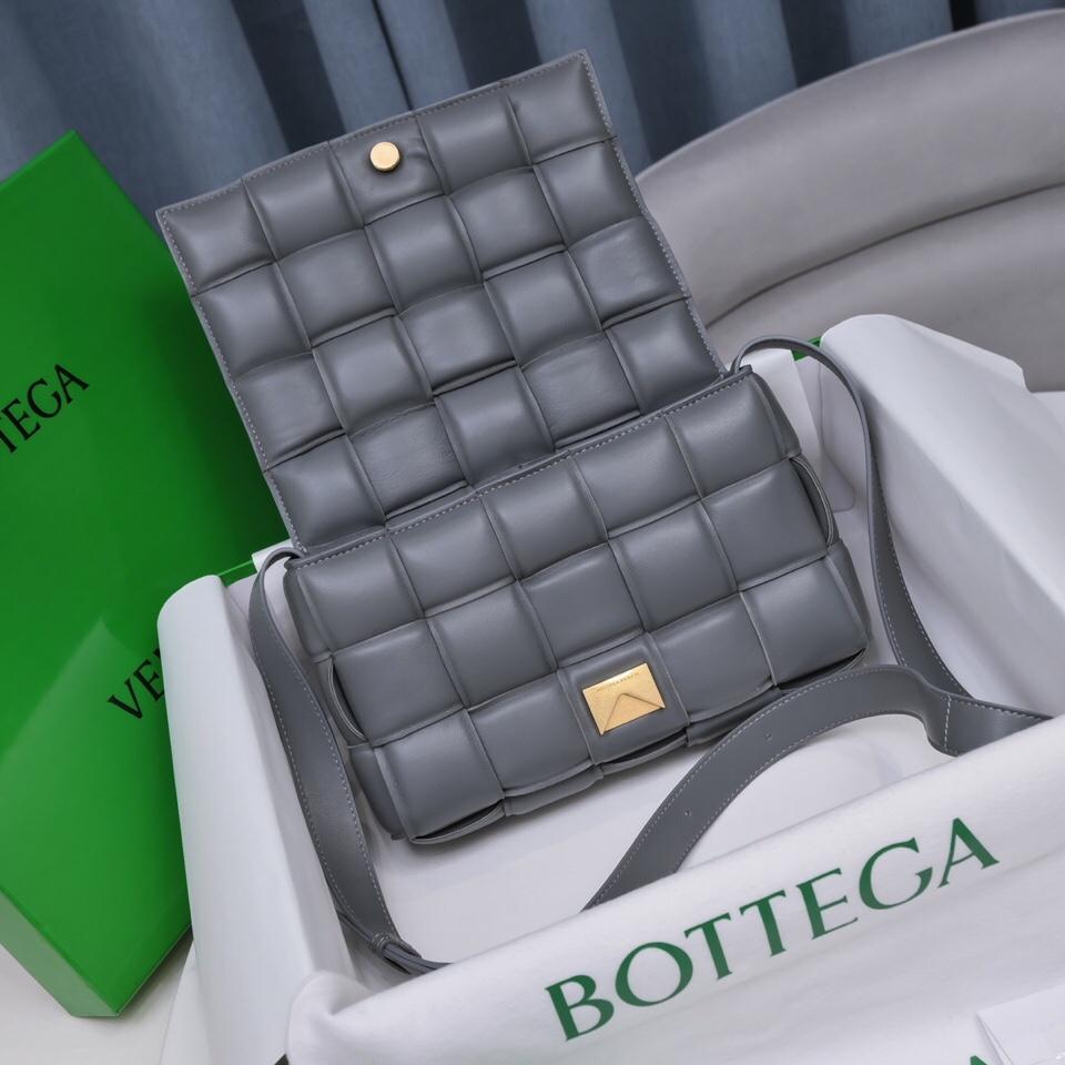 Bottega Veneta Bottega Veneta Padded Cassette 레플리카 59번 이미지 - Bag | 세미샵 레플리카 사이트