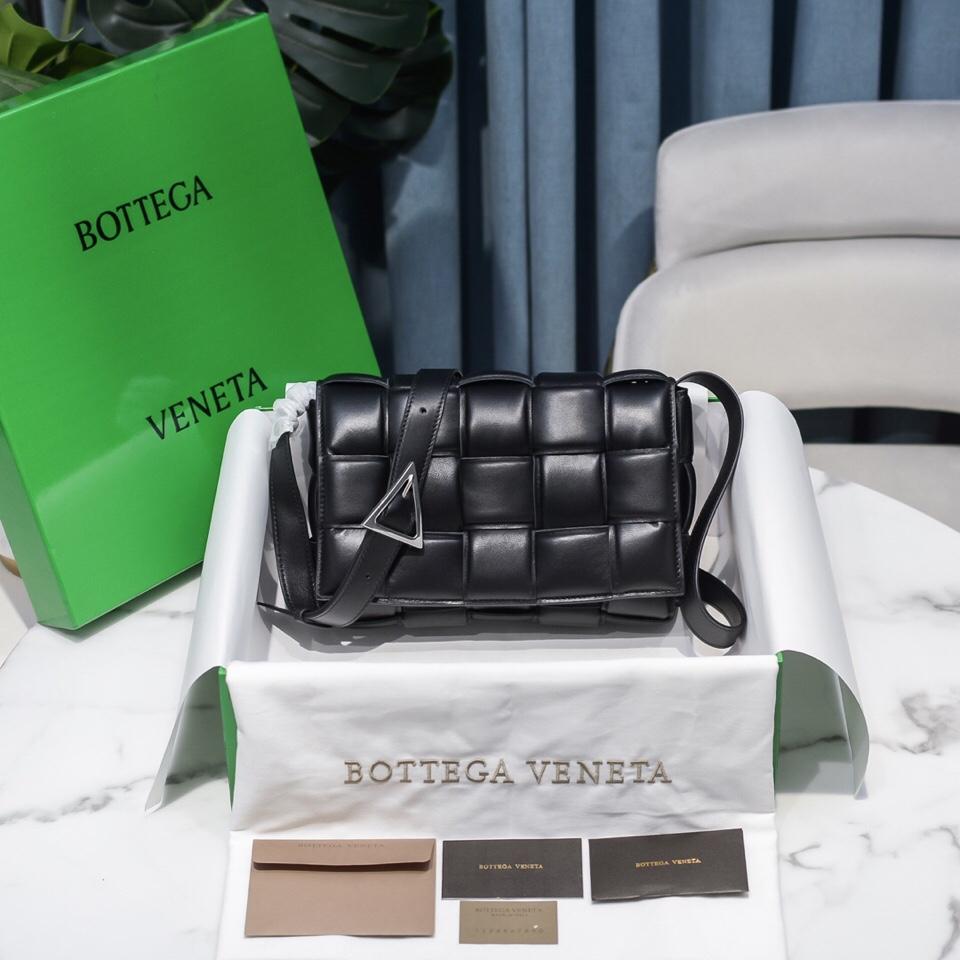 Bottega Veneta Bottega Veneta Padded Cassette 레플리카 78번 이미지 - Bag | 세미샵 레플리카 사이트