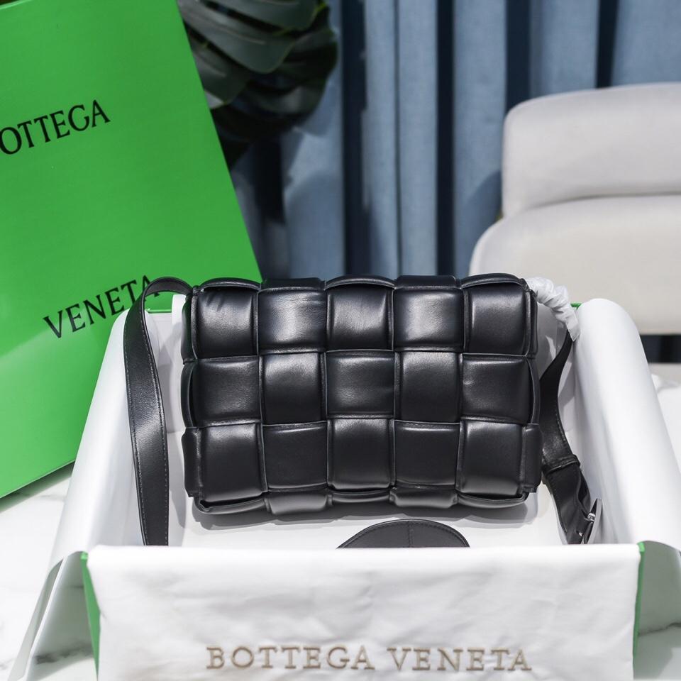 Bottega Veneta Bottega Veneta Padded Cassette 레플리카 79번 이미지 - Bag | 세미샵 레플리카 사이트