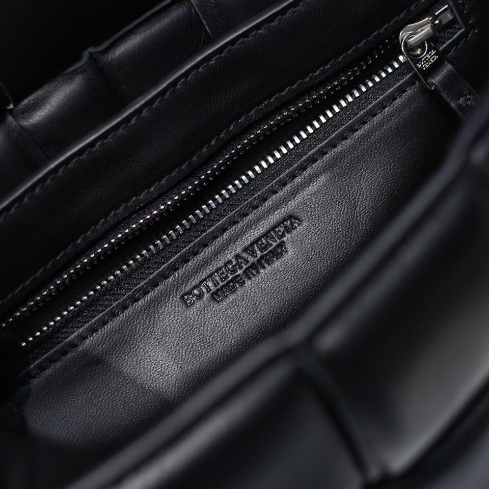 Bottega Veneta Bottega Veneta Padded Cassette 레플리카 85번 이미지 - Bag | 세미샵 레플리카 사이트