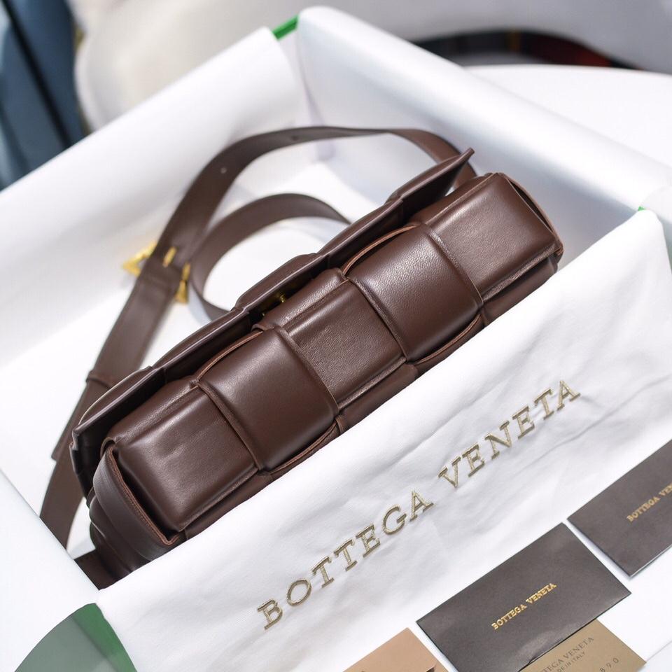 Bottega Veneta Bottega Veneta Padded Cassette 레플리카 88번 이미지 - Bag | 세미샵 레플리카 사이트