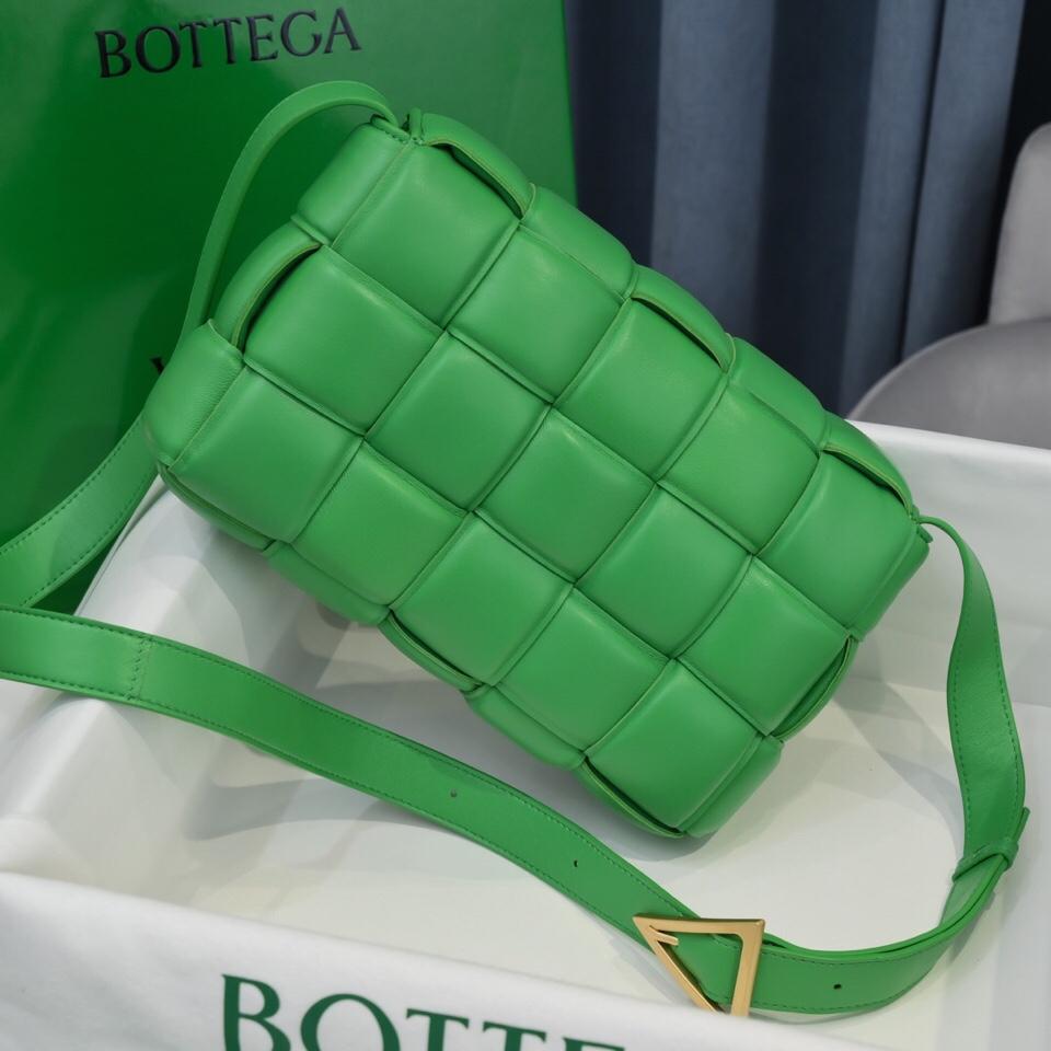 Bottega Veneta Bottega Veneta Padded Cassette 레플리카 94번 이미지 - Bag | 세미샵 레플리카 사이트