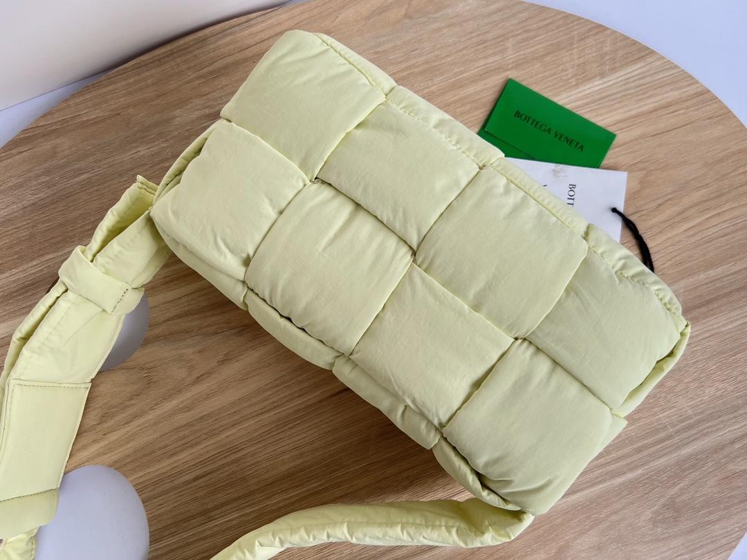 Bottega Veneta Bottega Veneta Padded Tech Cassette 레플리카 12번 이미지 - Bag | 세미샵 레플리카 사이트
