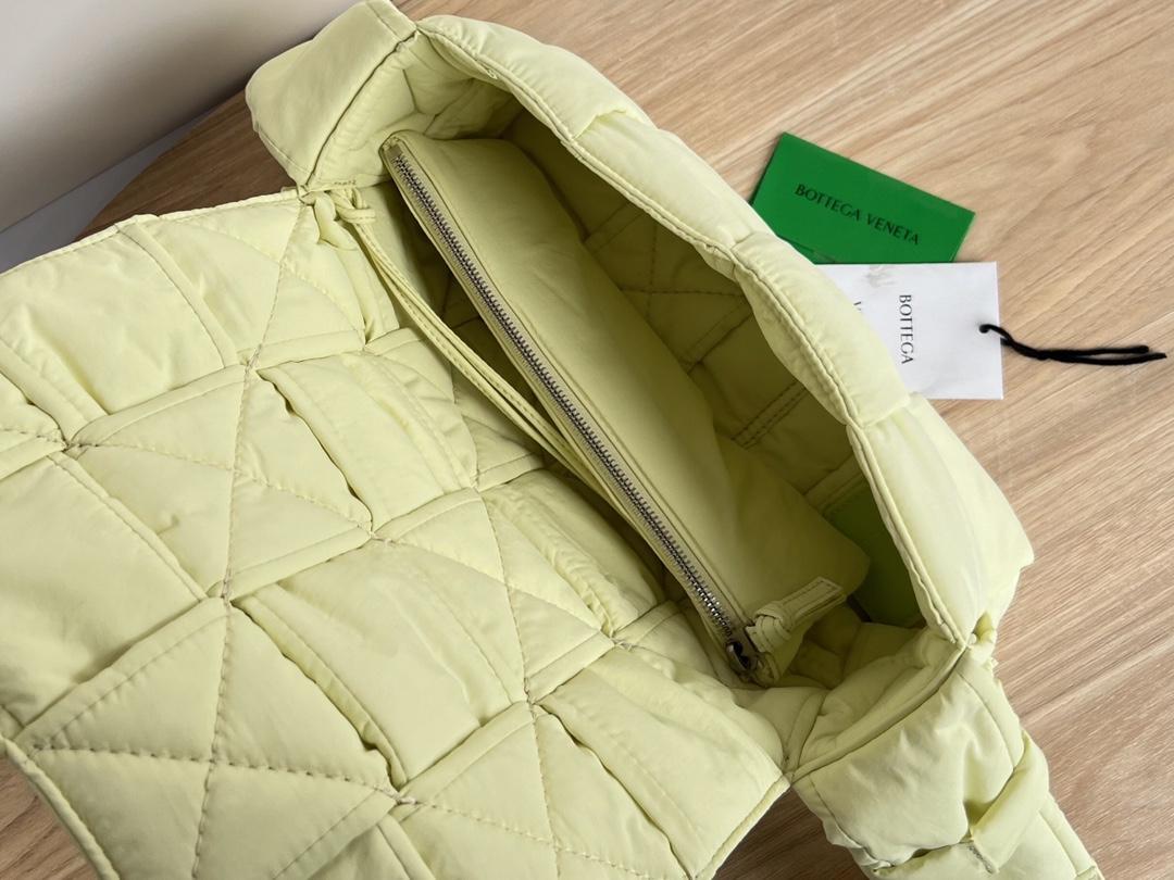 Bottega Veneta Bottega Veneta Padded Tech Cassette 레플리카 15번 이미지 - Bag | 세미샵 레플리카 사이트