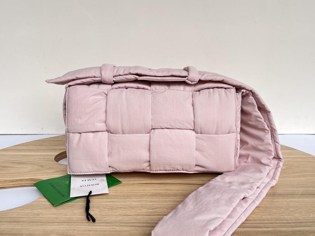 Bottega Veneta Bottega Veneta Padded Tech Cassette 레플리카 17번 이미지 - Bag | 세미샵 레플리카 사이트