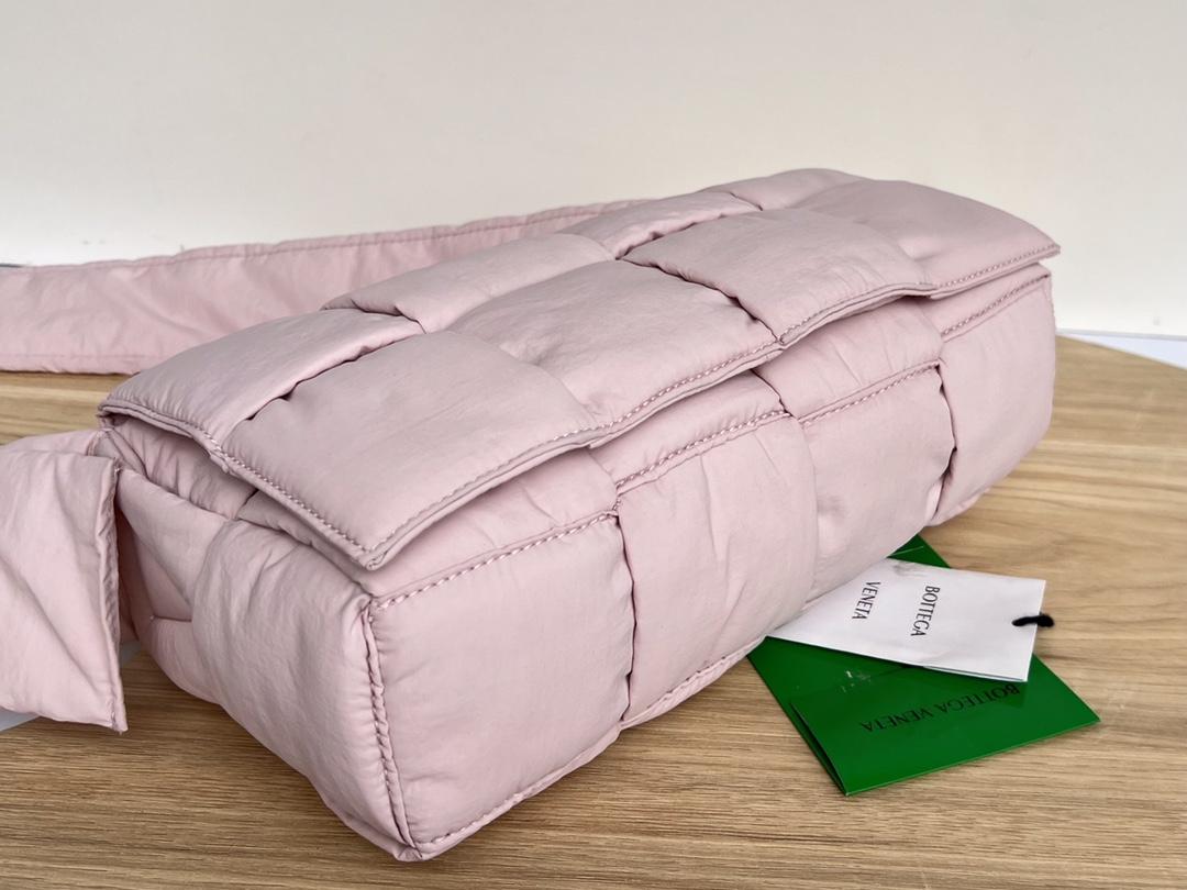 Bottega Veneta Bottega Veneta Padded Tech Cassette 레플리카 19번 이미지 - Bag | 세미샵 레플리카 사이트