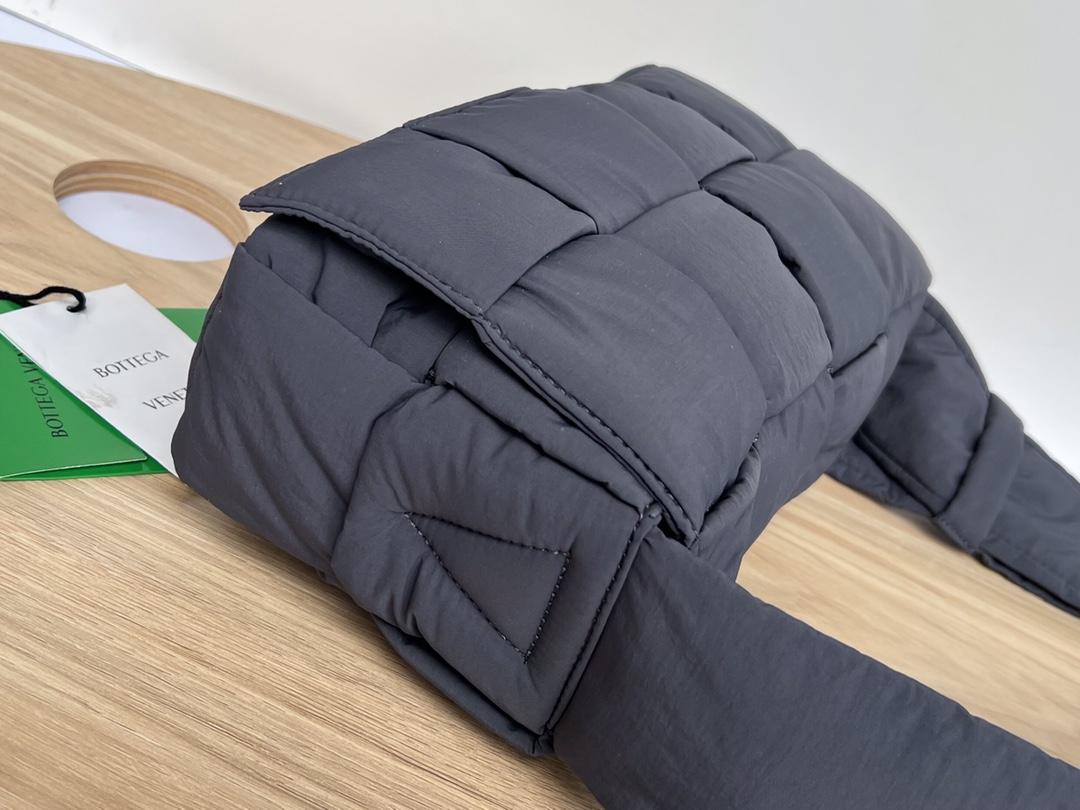 Bottega Veneta Bottega Veneta Padded Tech Cassette 레플리카 25번 이미지 - Bag | 세미샵 레플리카 사이트